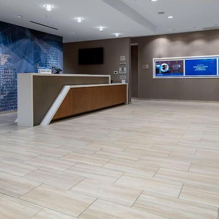 Springhill Suites By Marriott Charlotte Huntersville Exterior photo