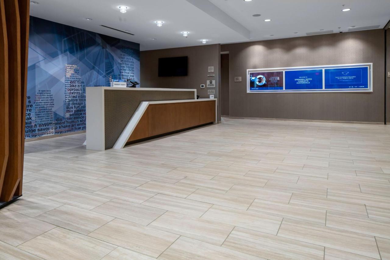 Springhill Suites By Marriott Charlotte Huntersville Exterior photo